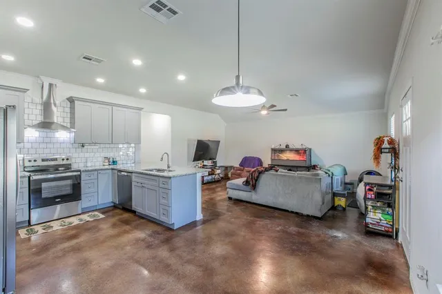 $233,999 | 625 Delano Street, Waco, TX 76704