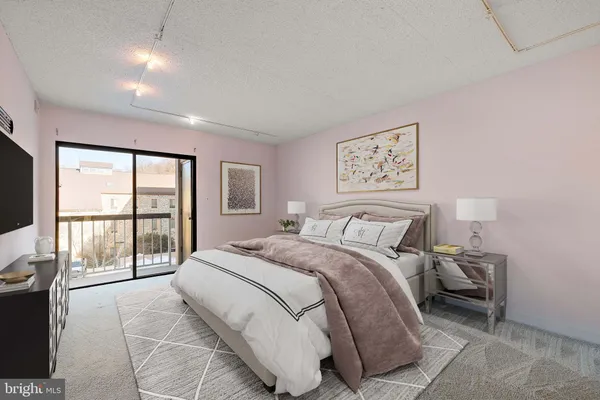 $315,500 | 1704 North Park Drive, Unit 205, Wilmington, DE 19806