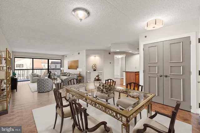 $339,900 | 1704 North Park Drive, Unit 205, Wilmington, DE 19806