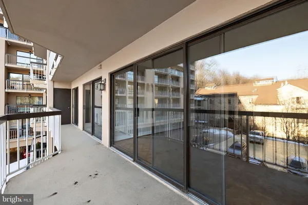 $315,500 | 1704 North Park Drive, Unit 205, Wilmington, DE 19806