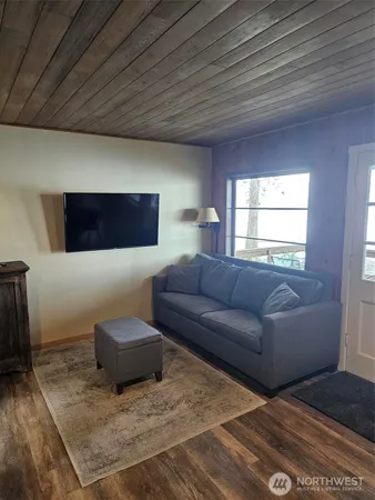 $1,275,000 | 12200 Seabeck Highway Northwest, Seabeck, WA 98380