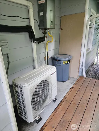 $1,275,000 | 12200 Seabeck Highway Northwest, Seabeck, WA 98380