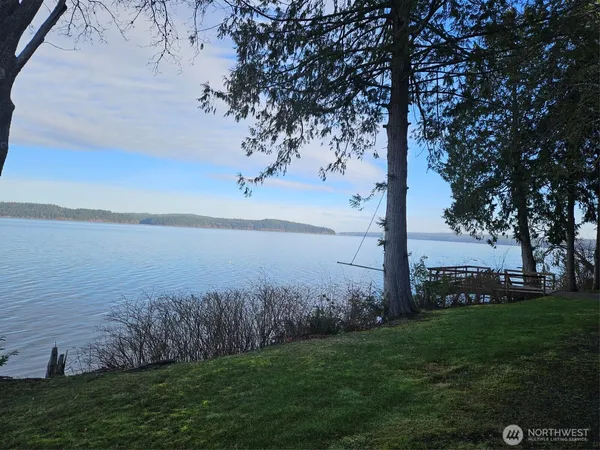 $1,275,000 | 12200 Seabeck Highway Northwest, Seabeck, WA 98380