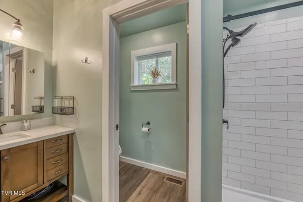 $399,000 | 214 Oak Hill Lane, Mountain City, TN 37683