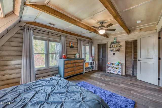 $409,000 | 214 Oak Hill Lane, Mountain City, TN 37683