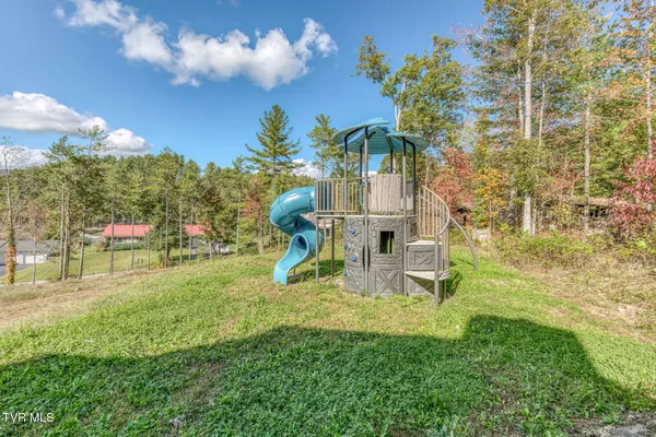 $399,000 | 214 Oak Hill Lane, Mountain City, TN 37683