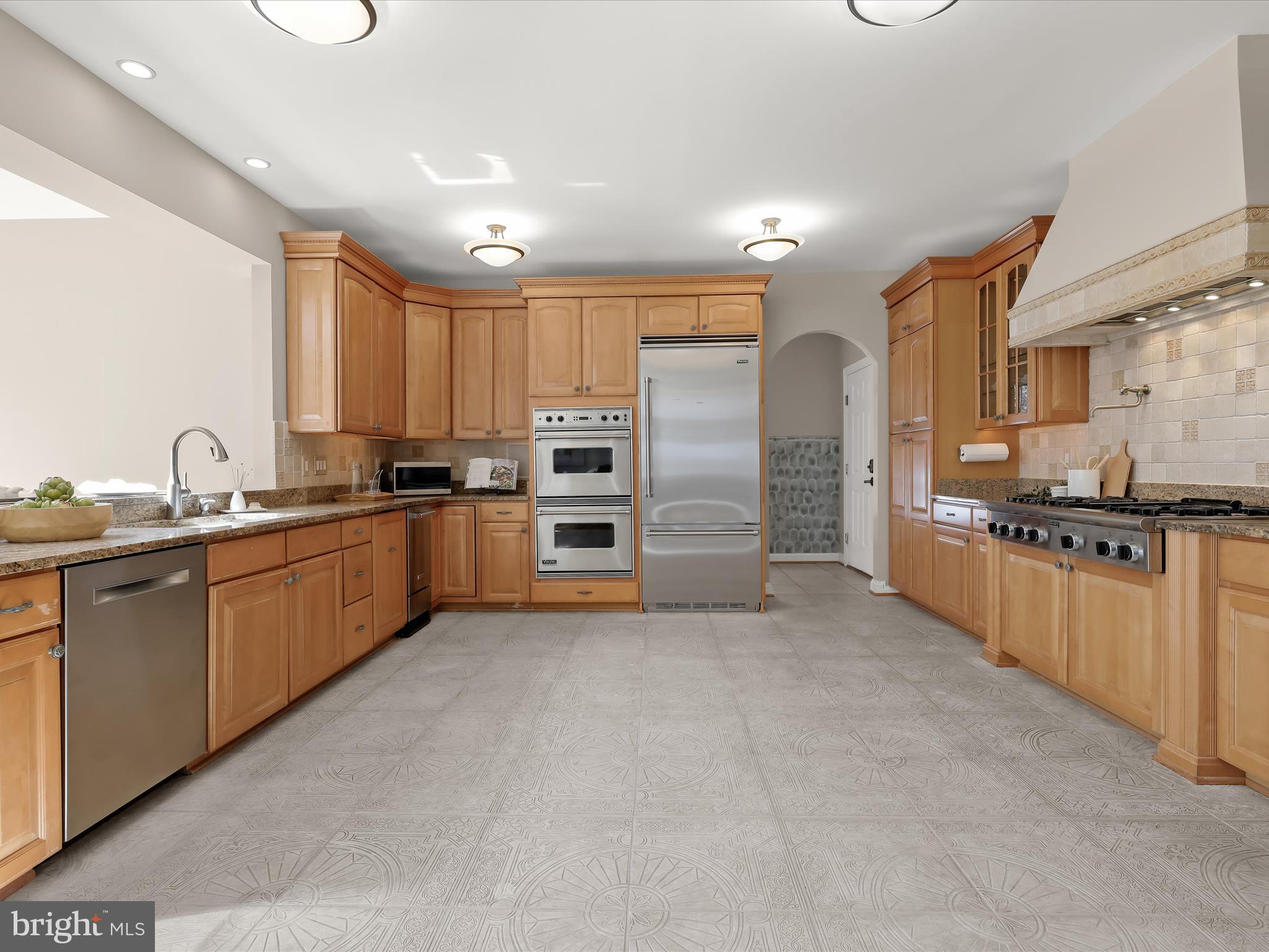 3135 Old Court Road Baltimore, MD 21208 - Photo 26 of 93 Kitchen