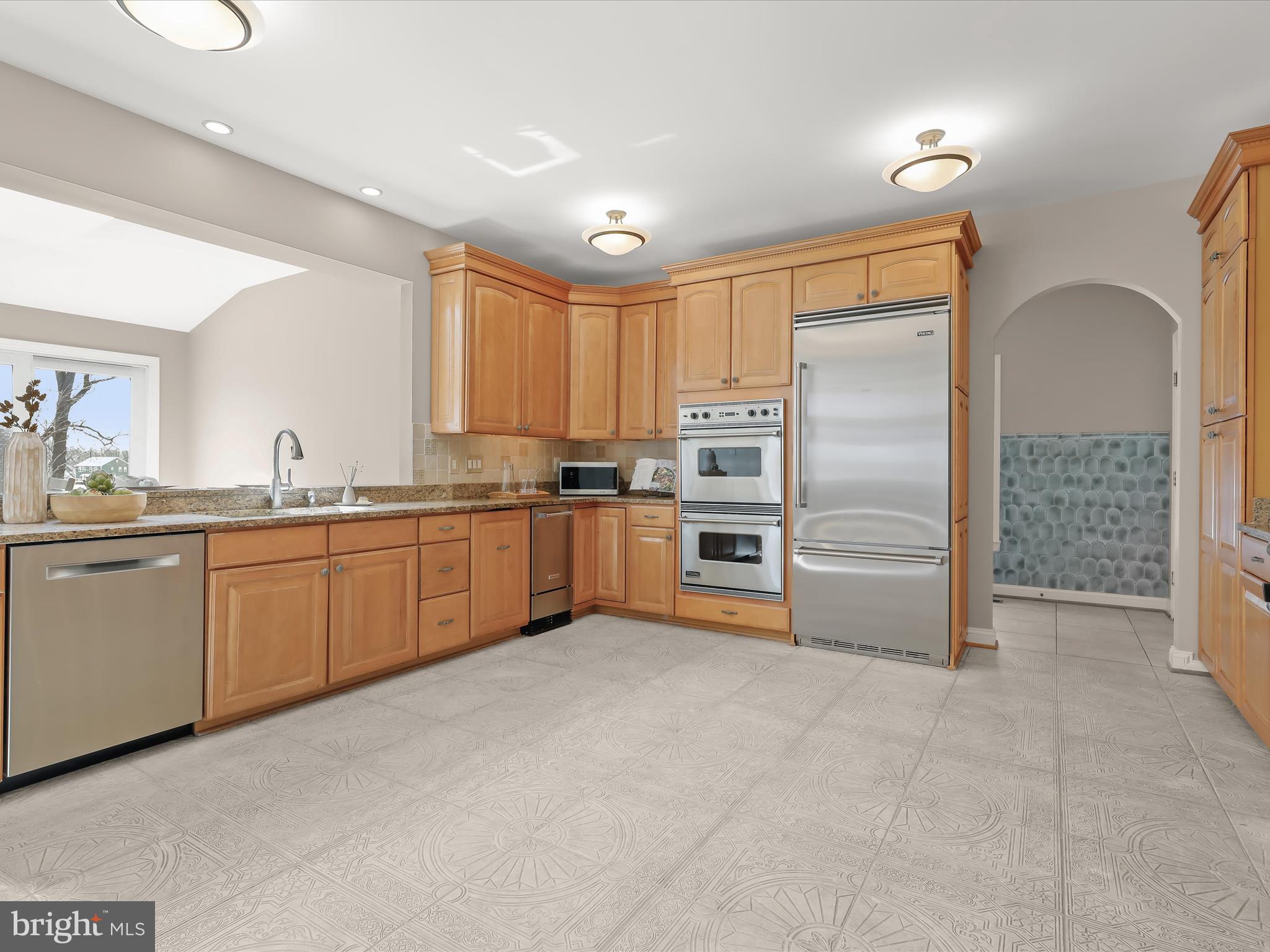 3135 Old Court Road Baltimore, MD 21208 - Photo 30 of 93 Kitchen