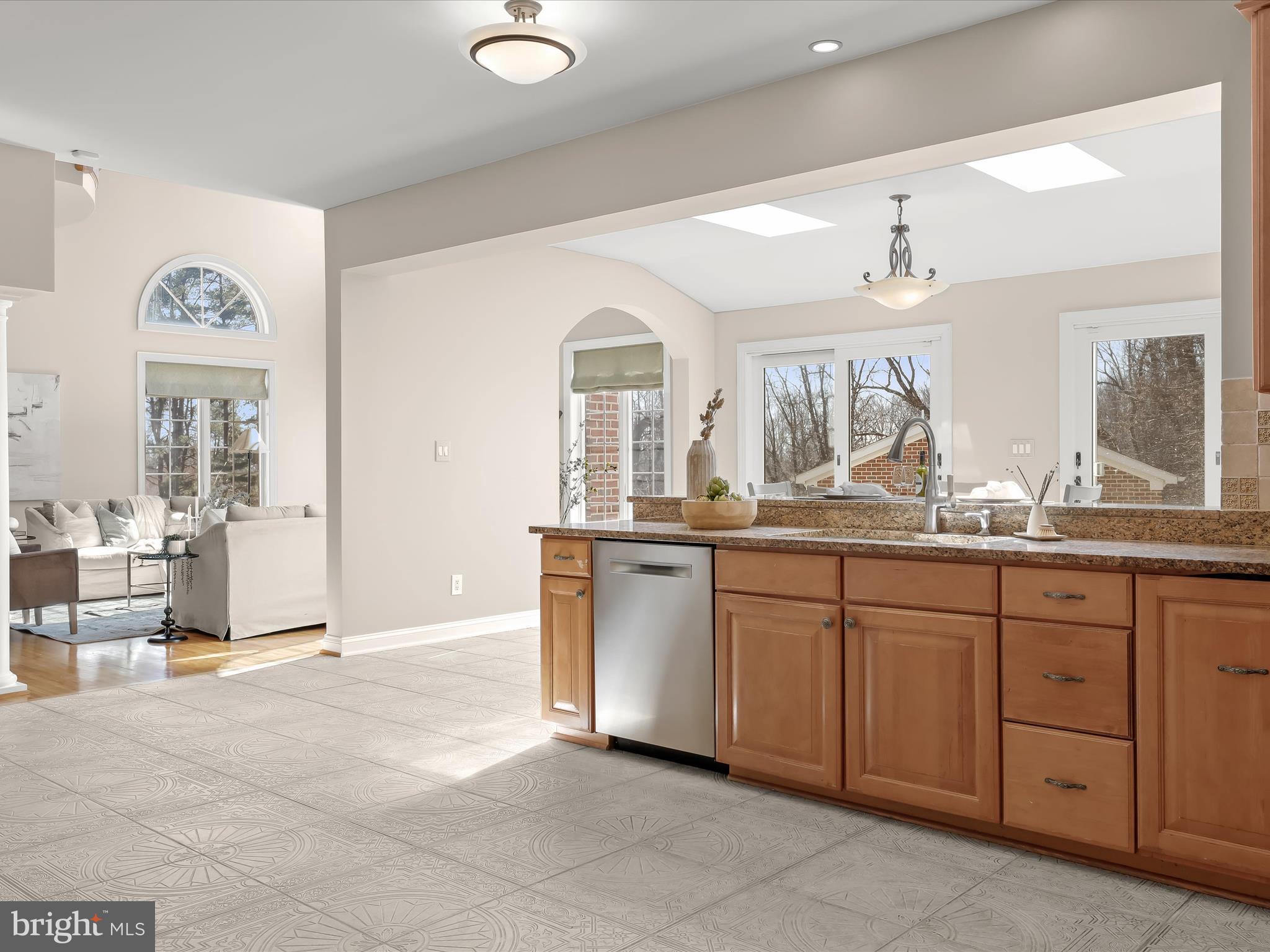 3135 Old Court Road Baltimore, MD 21208 - Photo 31 of 93 Kitchen