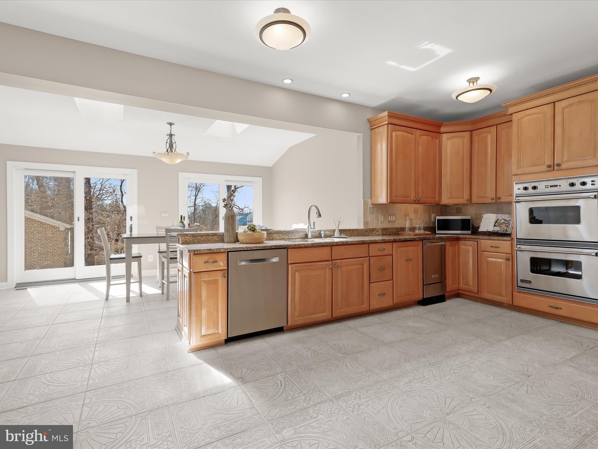 3135 Old Court Road Baltimore, MD 21208 - Photo 34 of 93 Kitchen