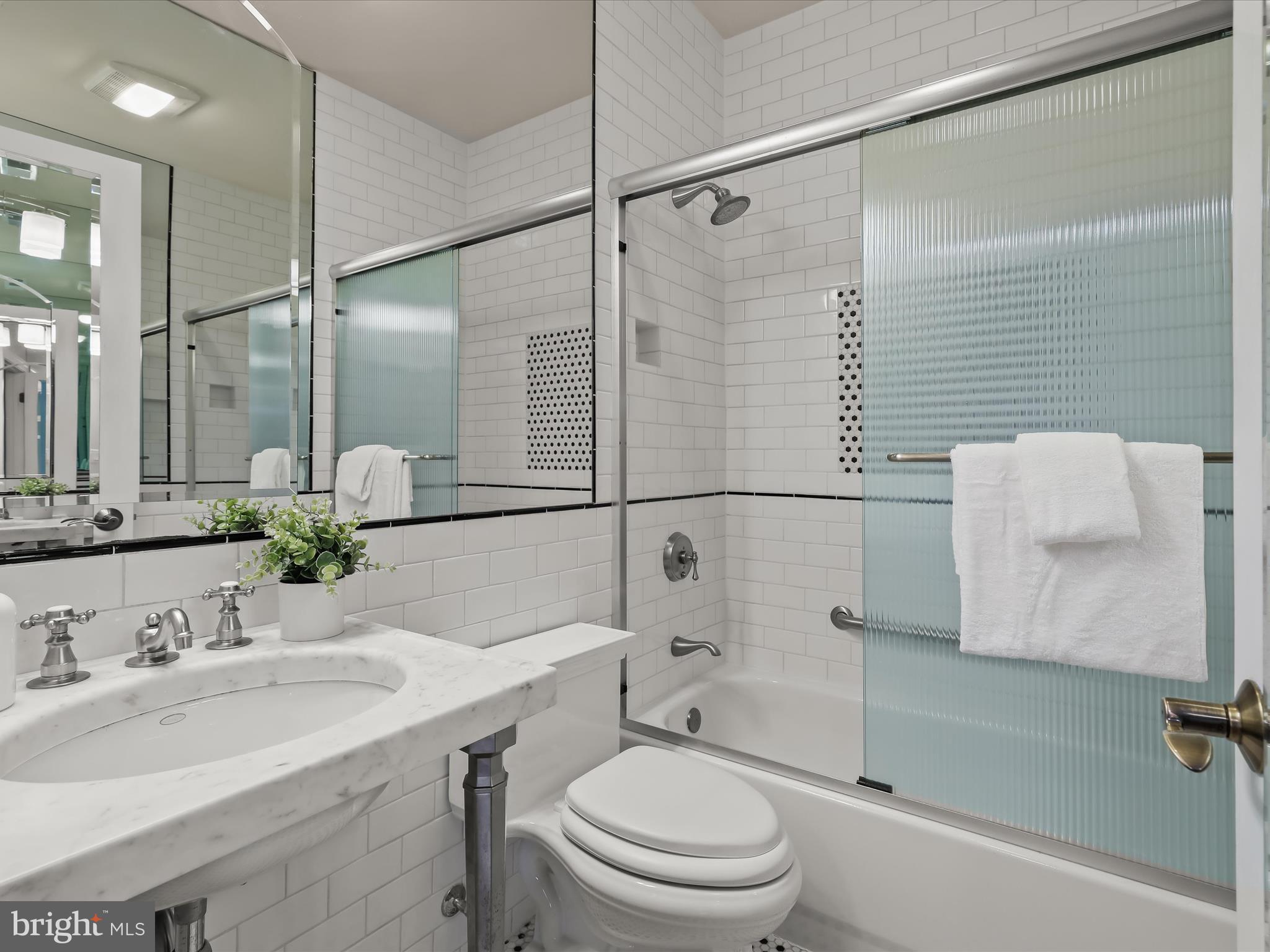 3135 Old Court Road Baltimore, MD 21208 - Photo 54 of 93 En-Suite Bathroom