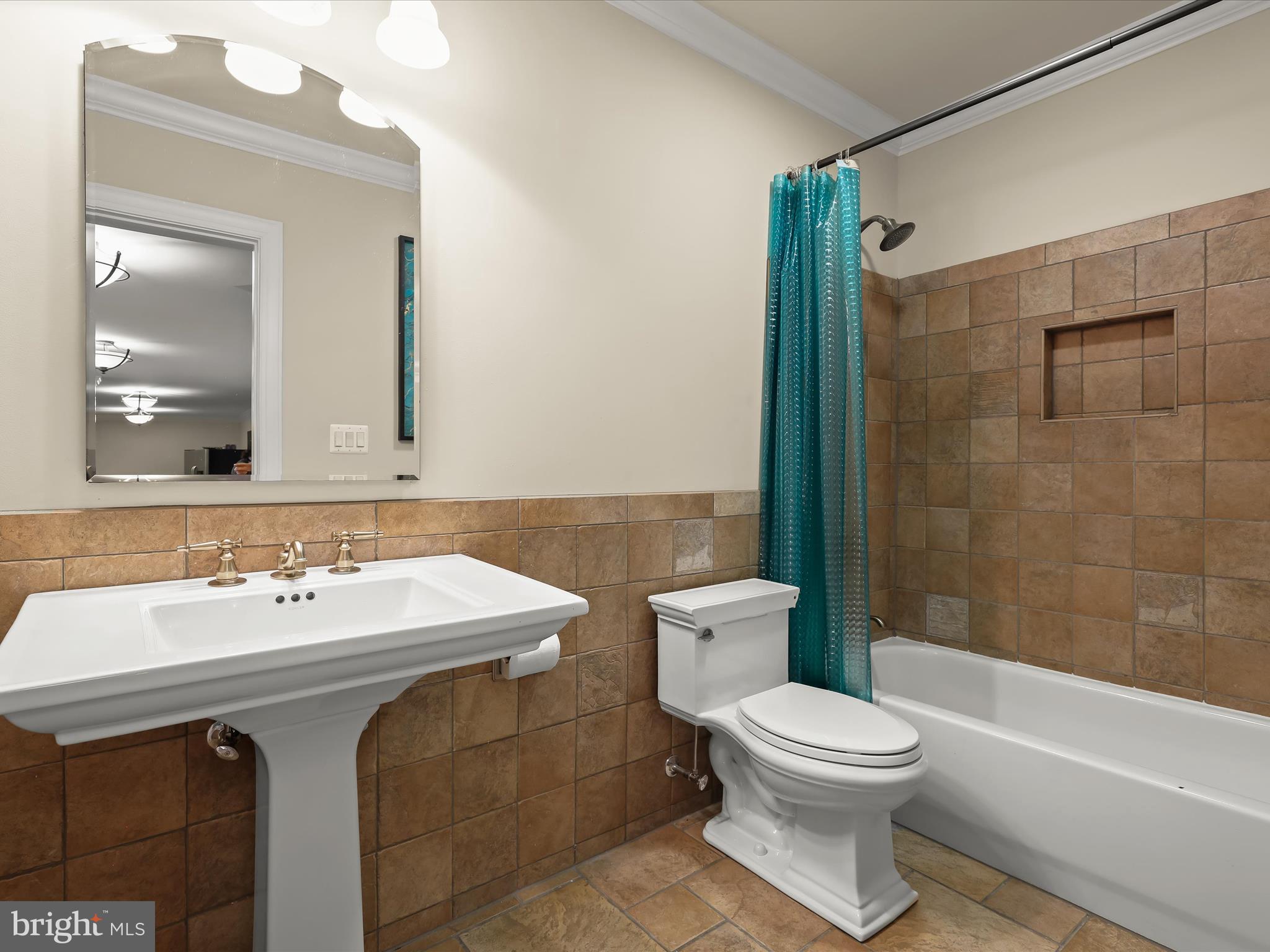 3135 Old Court Road Baltimore, MD 21208 - Photo 69 of 93 Full Bathroom