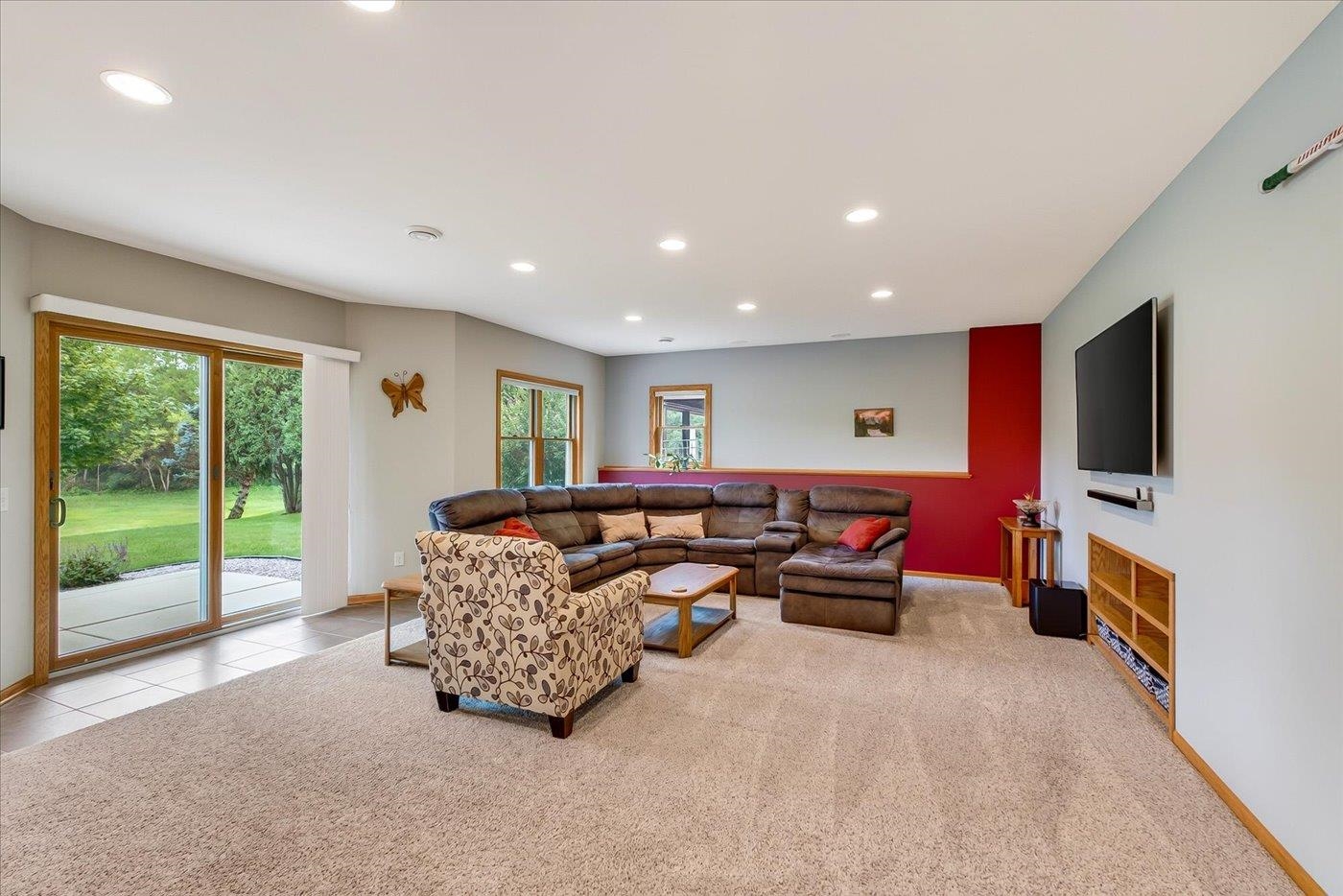 2400 Stone Crest Road Stoughton, WI 53589 - Photo 35 of 64 Gallery Image 35