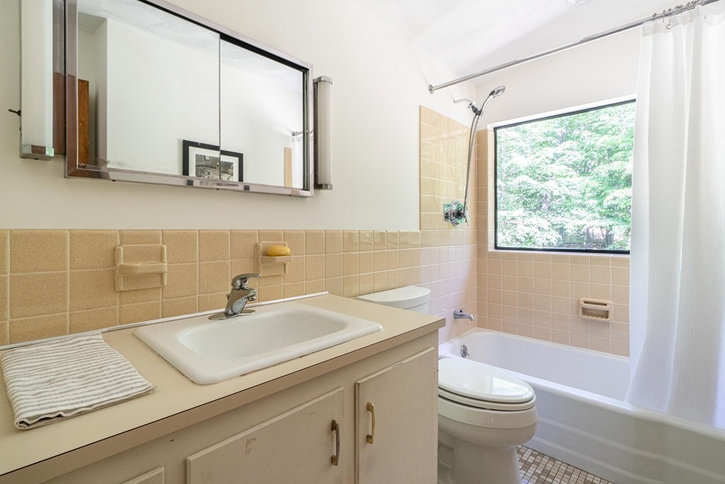 19 Dewey Road Lexington, MA 02420 - Photo 32 of 36 Gallery Image 32