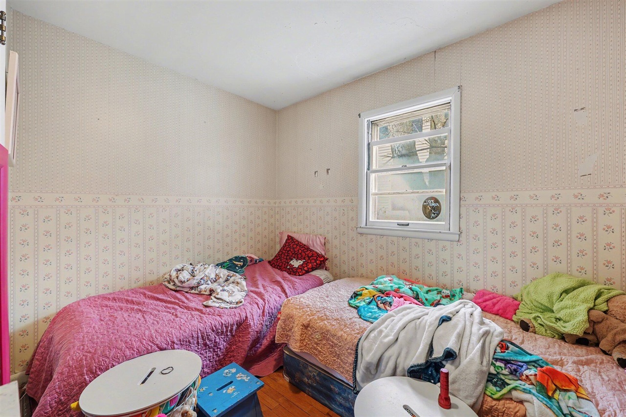 102 Tyrrell Street Clinton, MI 49236 - Photo 7 of 16