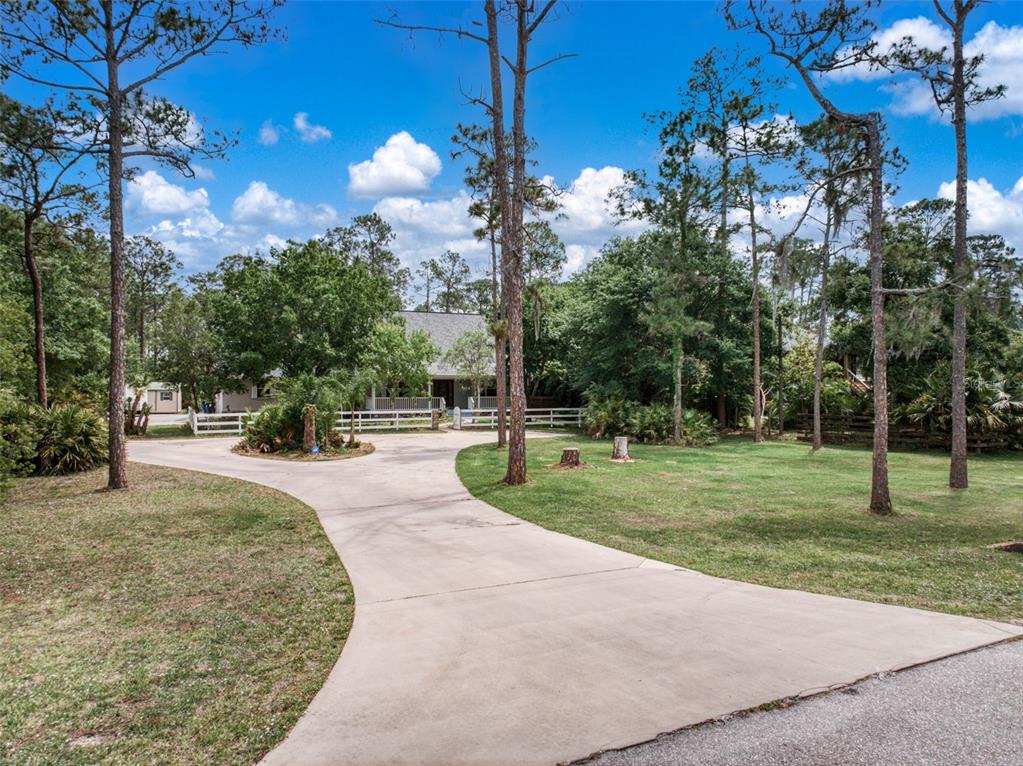 5318 Oak Road Sebring, FL 33875 - Photo 4 of 43