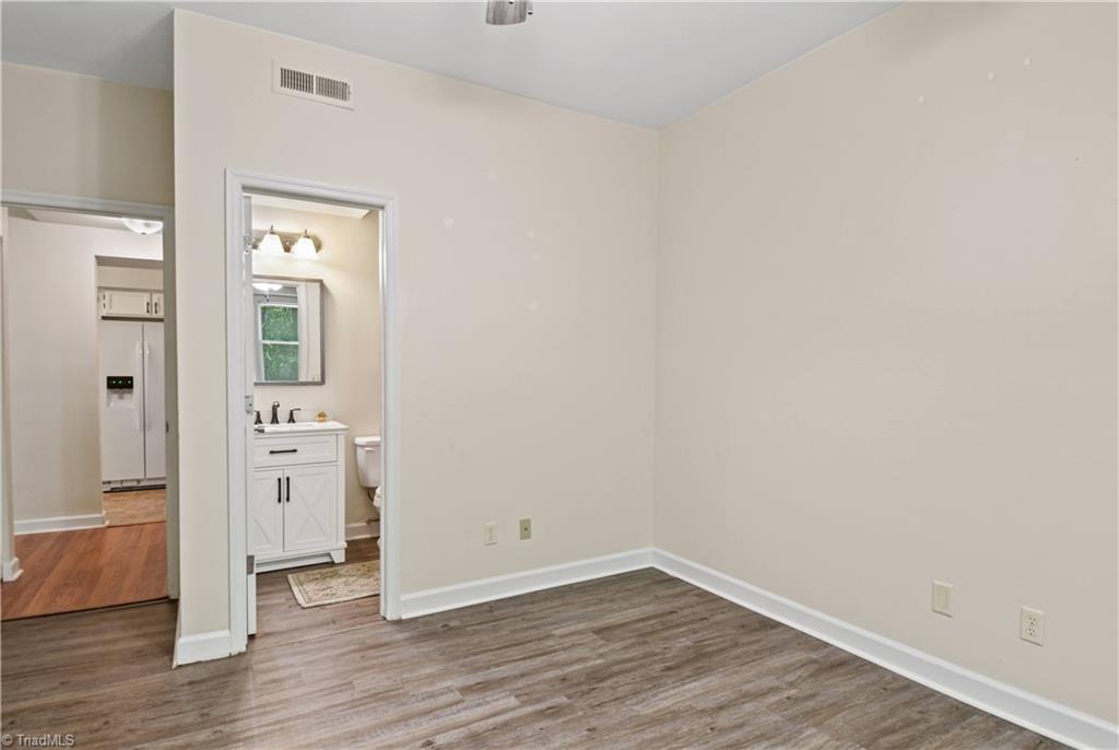 336 Meadows Circle Winston-Salem, NC 27104 - Photo 14 of 24