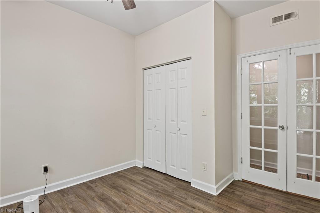 336 Meadows Circle Winston-Salem, NC 27104 - Photo 17 of 24