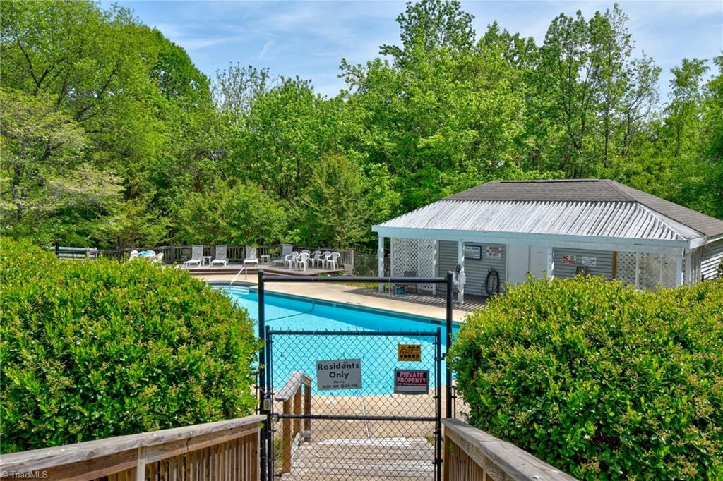 336 Meadows Circle Winston-Salem, NC 27104 - Photo 21 of 24
