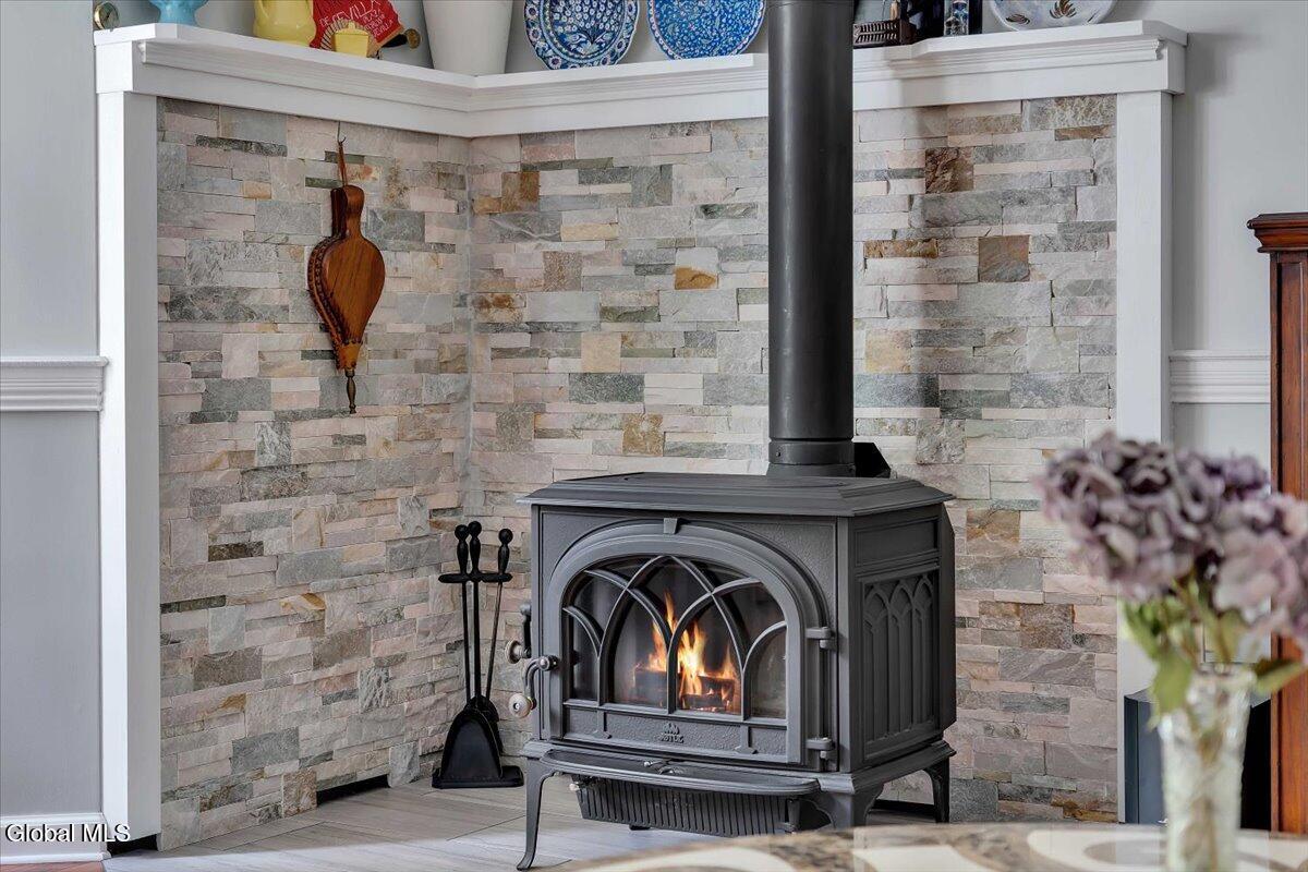 2124 Scotch Ridge Road Princetown, NY 12306 - Photo 14 of 62 Family Room