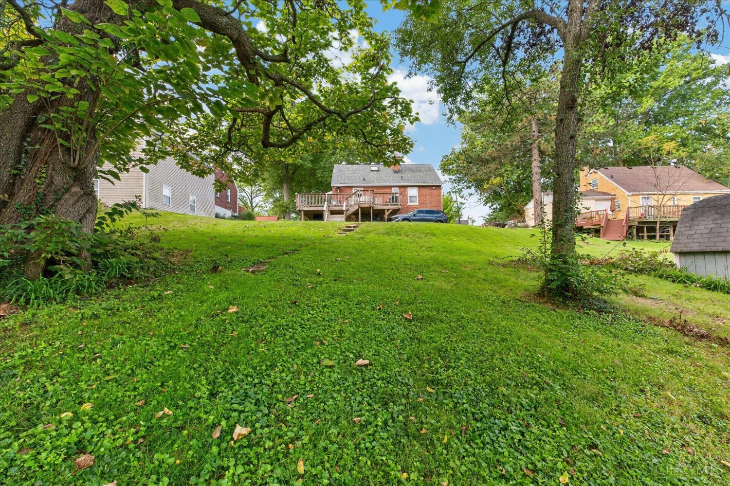 3678 Paramount Ridge Lane Cincinnati, OH 45247 - Photo 9 of 48 Gallery Image 9