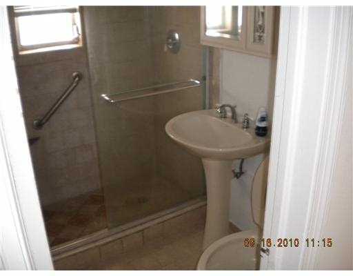 127 East 24th Street Riviera Beach, FL 33404 - Photo 8 of 15 Additional Photo