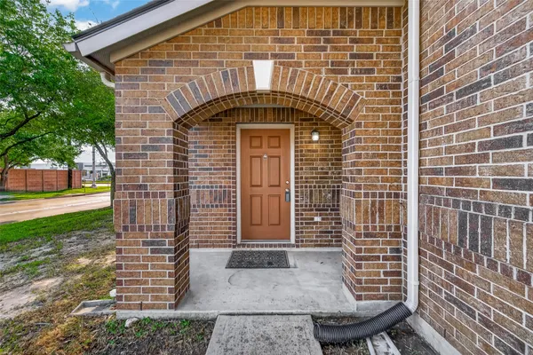 $1,950 | 7130 Cypress Prairie Drive, Cypress, TX 77433