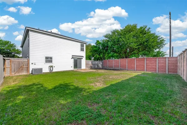 $1,950 | 7130 Cypress Prairie Drive, Cypress, TX 77433