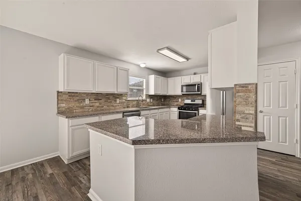 $1,950 | 7130 Cypress Prairie Drive, Cypress, TX 77433