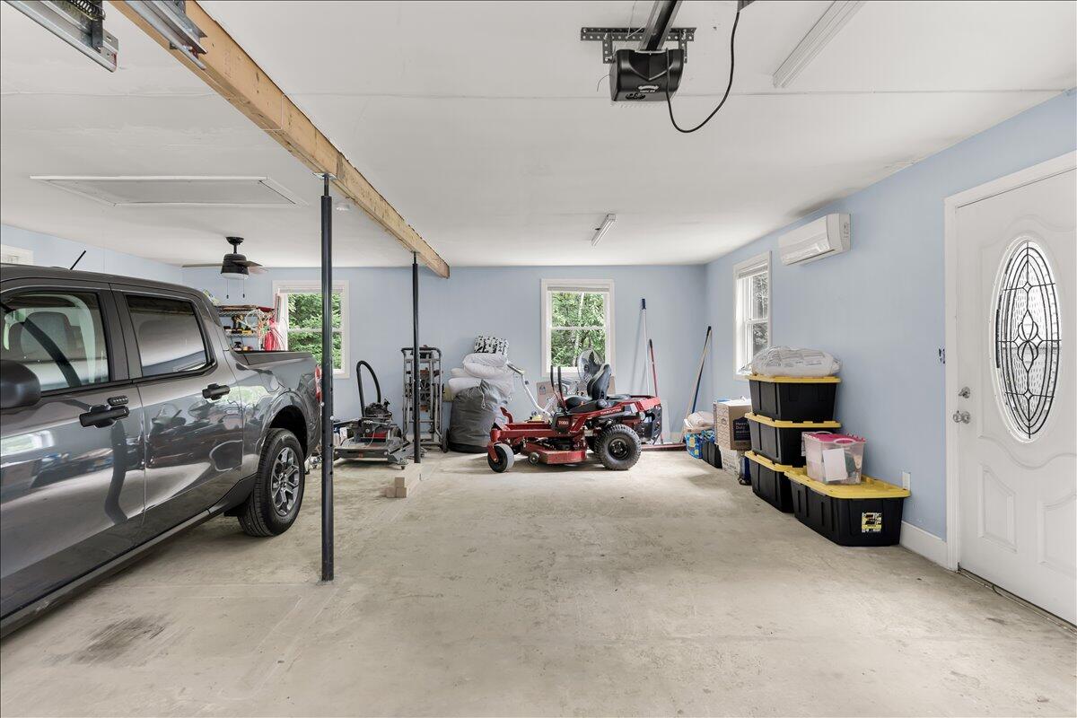 168 Baker Road Winterport, ME 04496 - Photo 29 of 49 Garage
