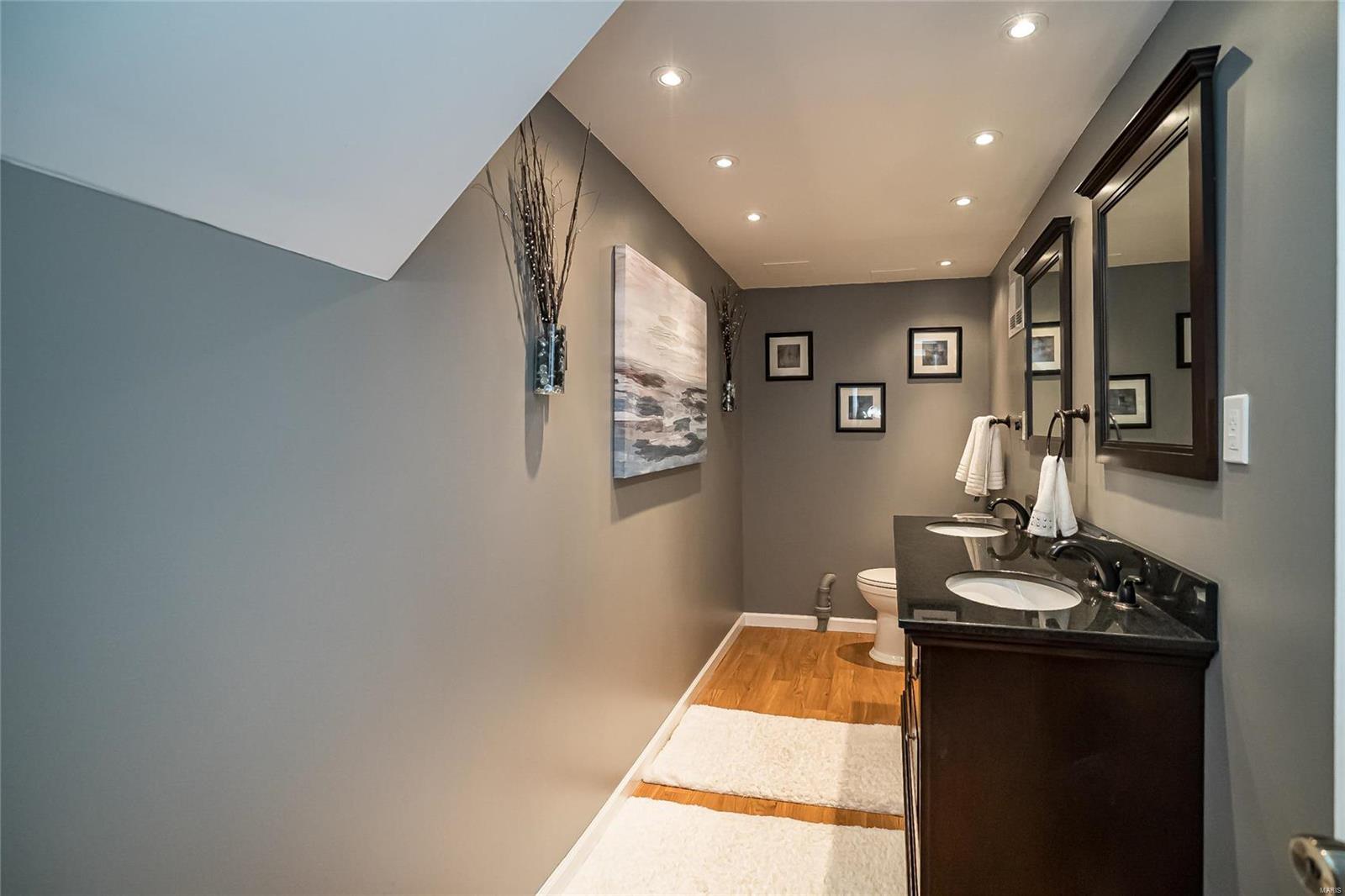 10808 Ritter Drive St. Louis, MO 63114 - Photo 27 of 38 Gallery Image 27