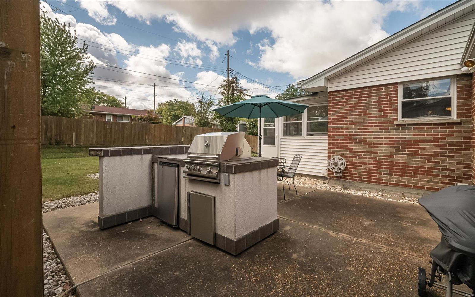 10808 Ritter Drive St. Louis, MO 63114 - Photo 33 of 38 Gallery Image 33