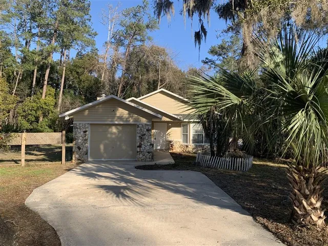 $245,900 | 4325 Northeast 3rd Court, Ocala, FL 34479