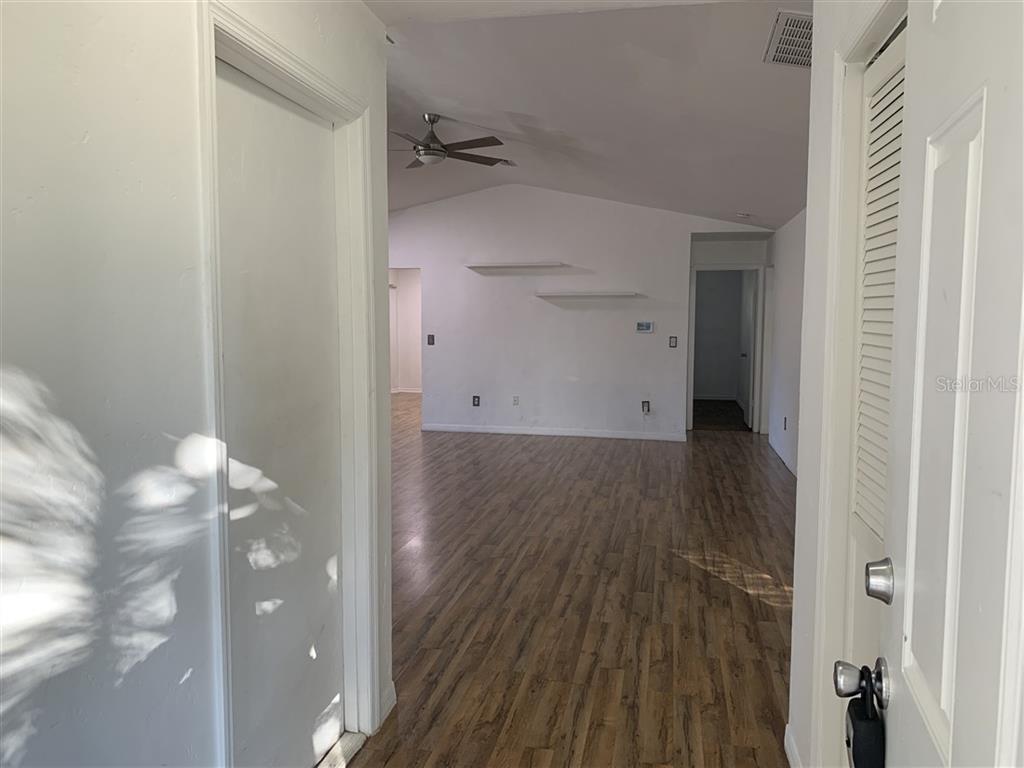 4325 Northeast 3rd Court Ocala, FL 34479 - Photo 6 of 34