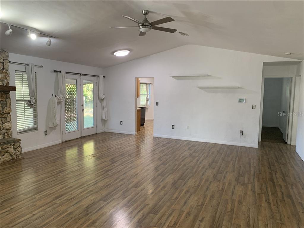 4325 Northeast 3rd Court Ocala, FL 34479 - Photo 7 of 34