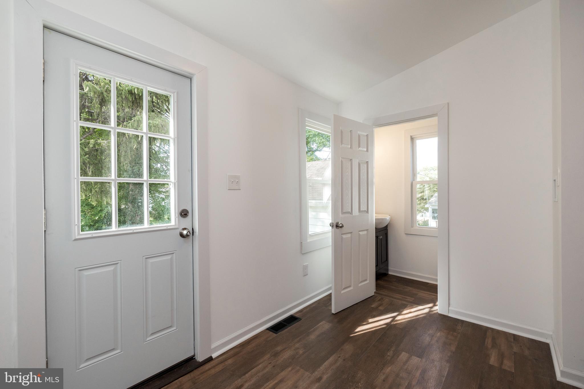301 Walnut Street Spring City, PA 19475 - Photo 13 of 32 Gallery Image 13