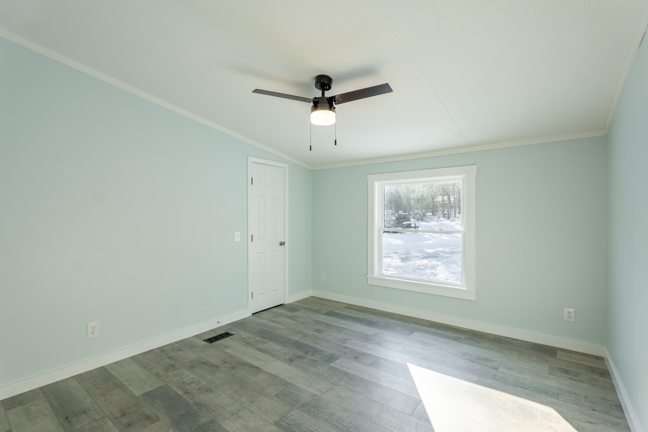 76 Upton Road Harrison, ME 04040 - Photo 20 of 49 76 Upton Harrison-39