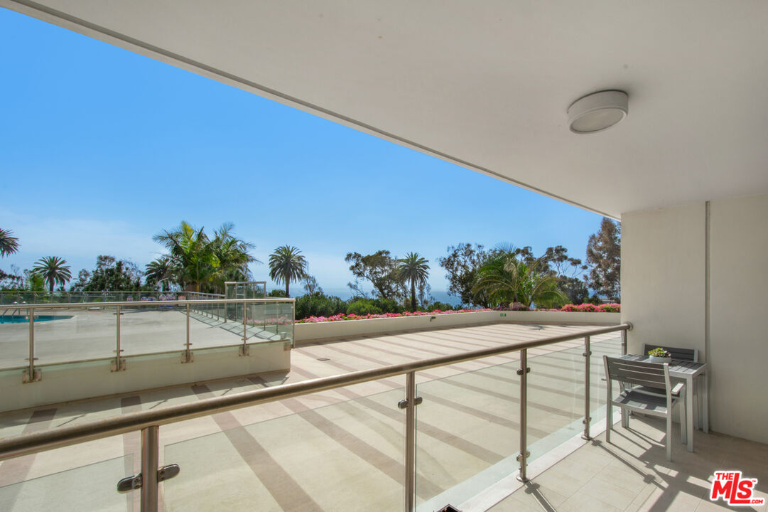 201 Ocean Avenue, Unit 301P Santa Monica, CA 90402 - Photo 6 of 59