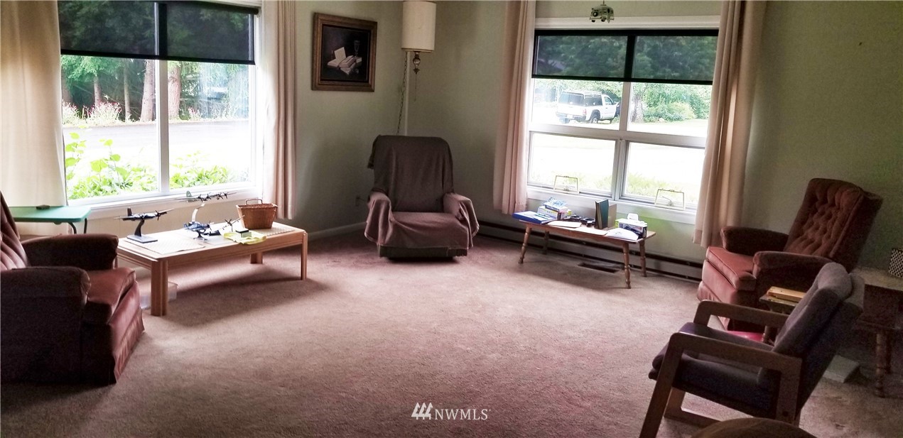 1227 Roland Street Bellingham, WA 98229 - Photo 2 of 19 Gallery Image 2