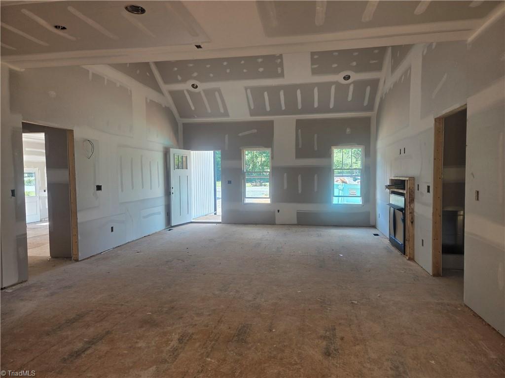 2850 Leonard Road Lexington, NC 27295 - Photo 3 of 36 Gallery Image 3