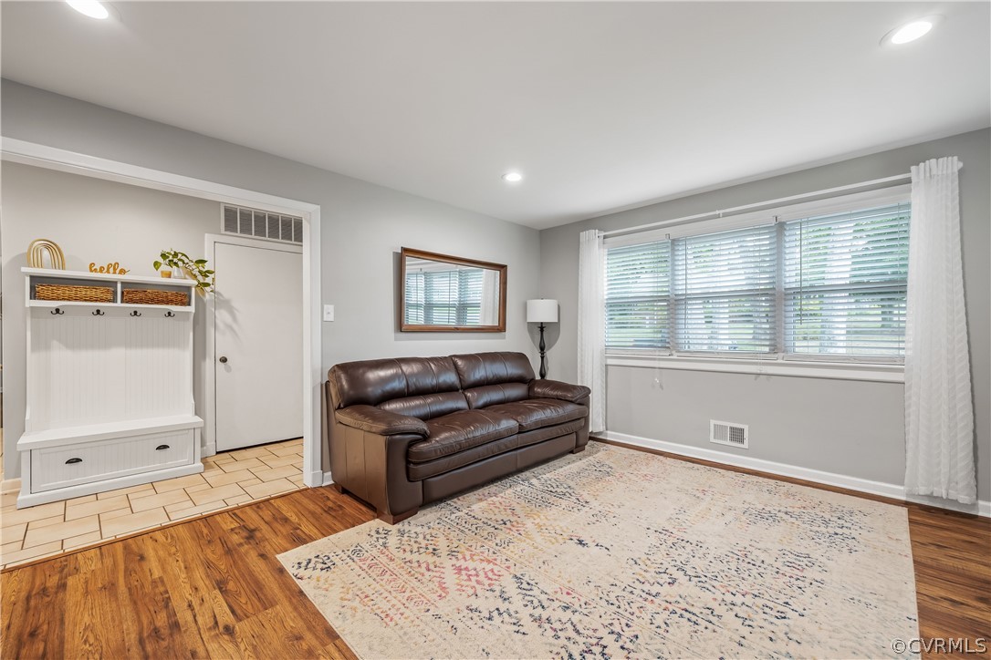 6956 Navaho Road Richmond, VA 23225 - Photo 9 of 41 Gallery Image 9