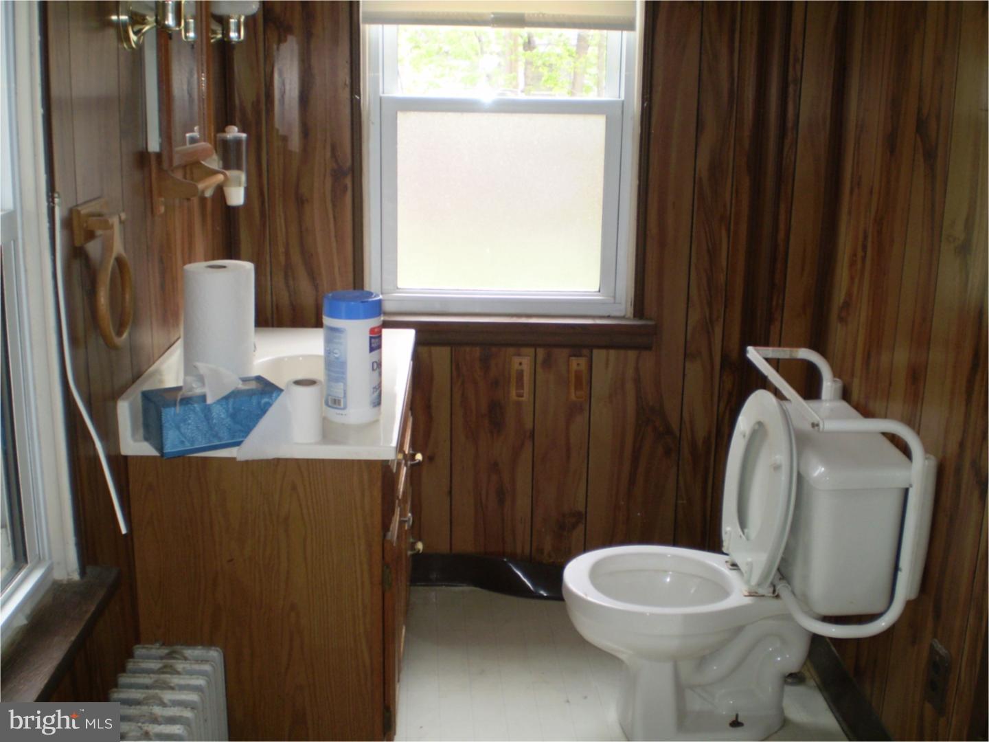 1099 Riverside Drive Pottstown, PA 19465 - Photo 11 of 11 Gallery Image 11