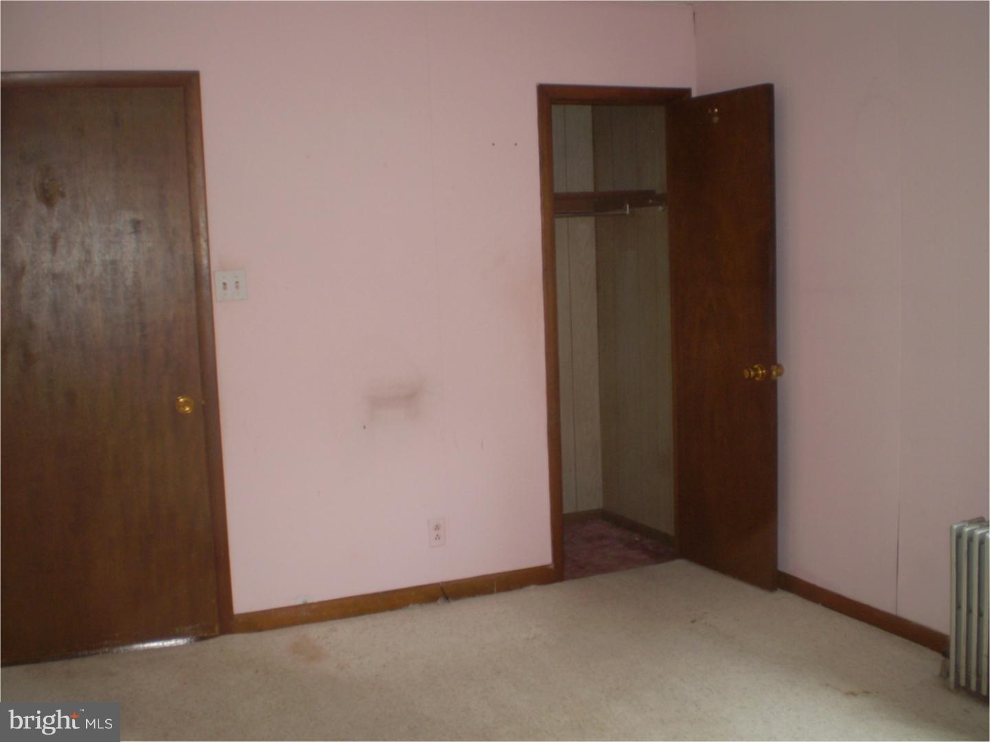 1099 Riverside Drive Pottstown, PA 19465 - Photo 9 of 11 Gallery Image 9