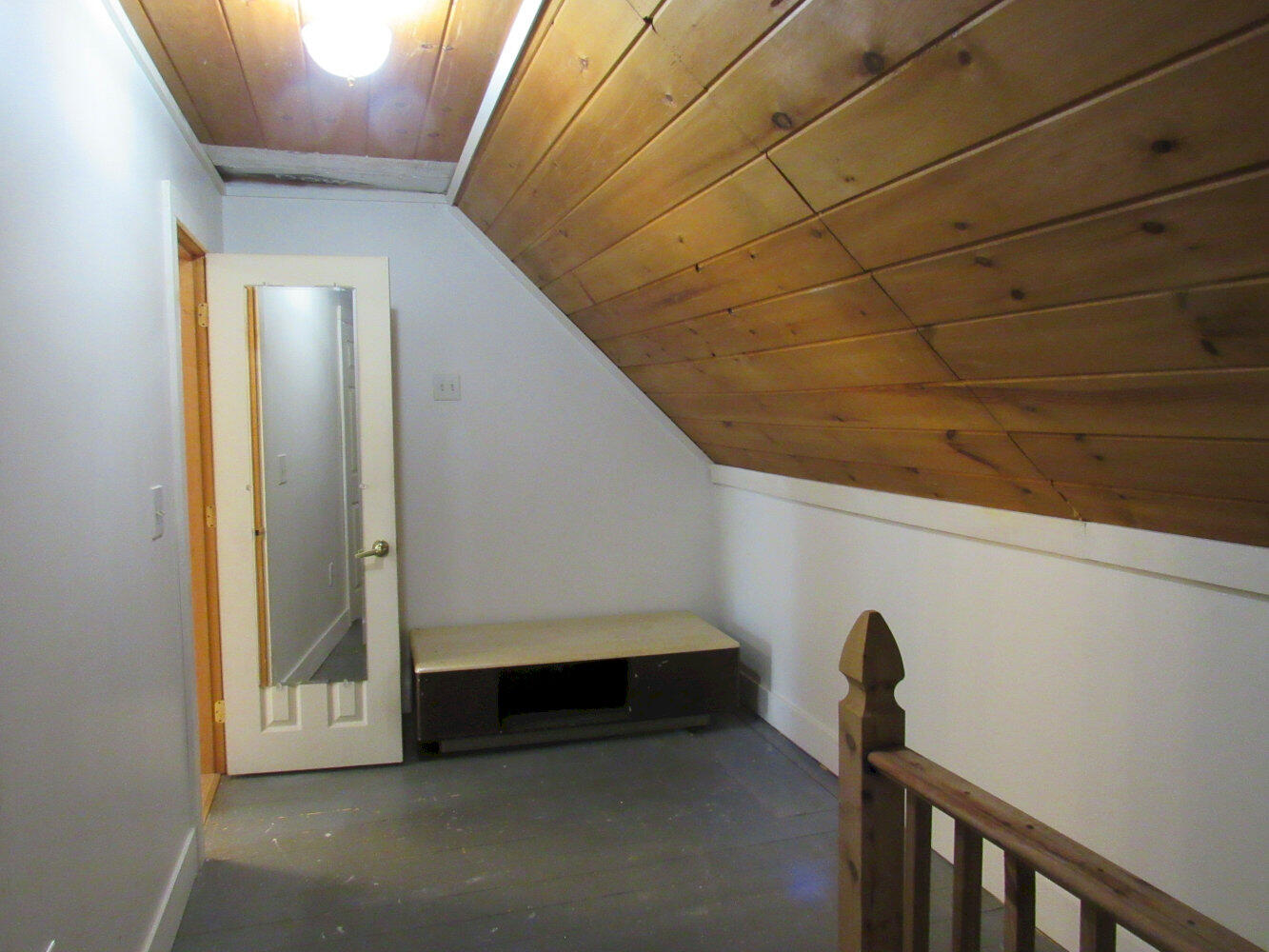 17 North Main Street Solon, ME 04979 - Photo 42 of 47 #41 Back stairway landing_result