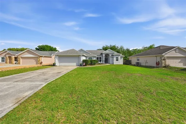 $359,900 | 2505 Carmel Lane, Eustis, FL 32726