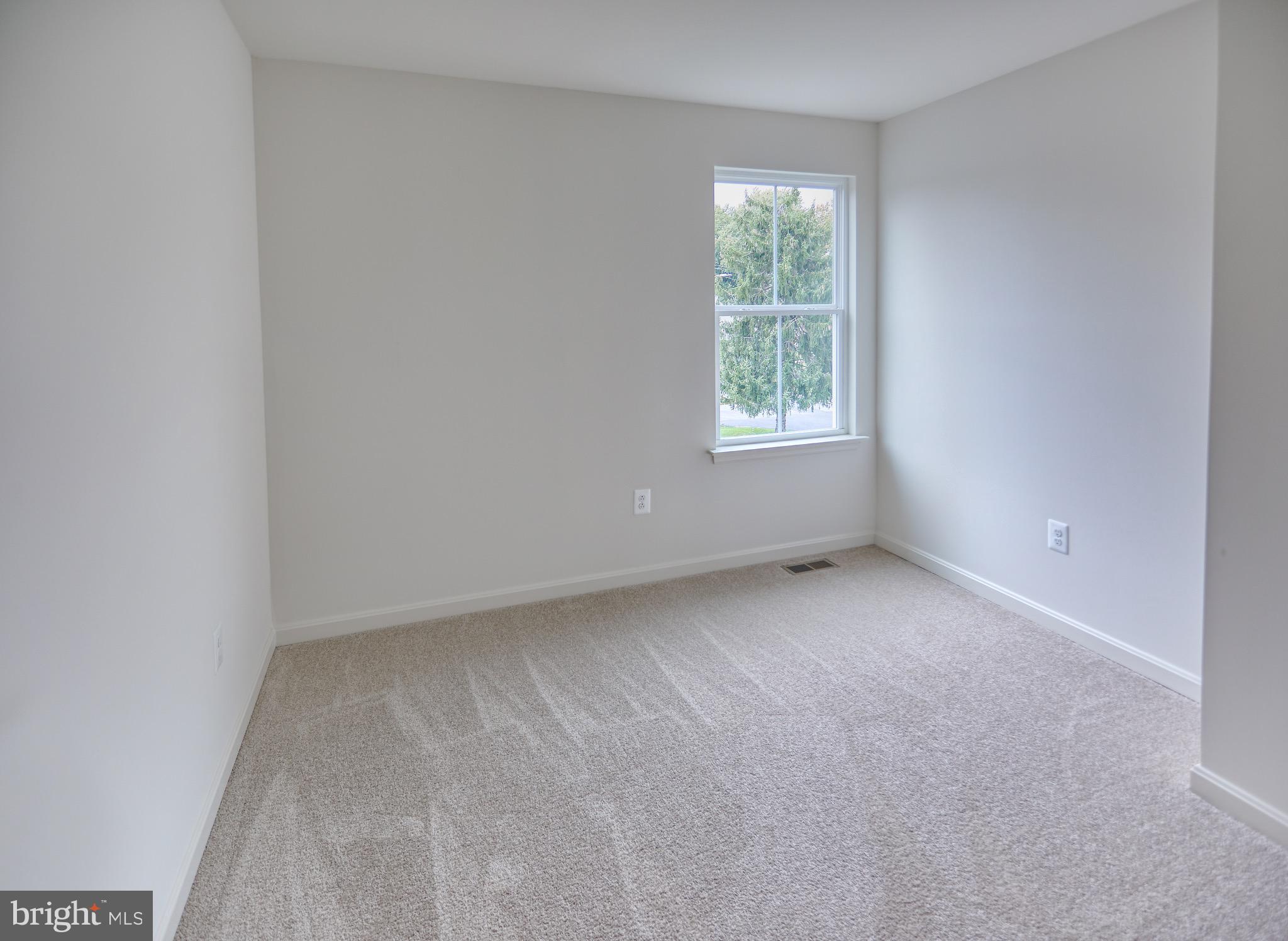 203 Patuxent Avenue Rosedale, MD 21237 - Photo 19 of 32 Bedroom 2