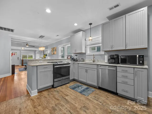 $830,000 | 26 Hanover Street, Asheville, NC 28806