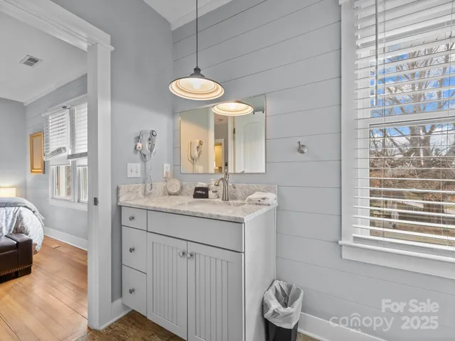 $830,000 | 26 Hanover Street, Asheville, NC 28806