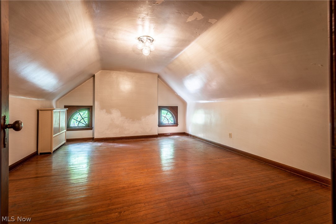 2695 Haddam Road Cleveland, OH 44120 - Photo 23 of 31 Gallery Image 23