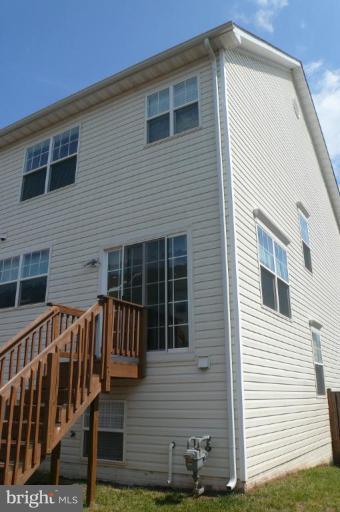 8115 Hard Shale Road Manassas, VA 20111 - Photo 3 of 26 Exterior #3